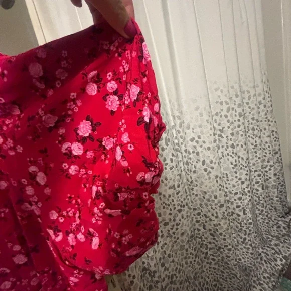 Old Navy Floral Red Maxi Dress with Puff Sleeves, size xxl - Picture 3 of 4